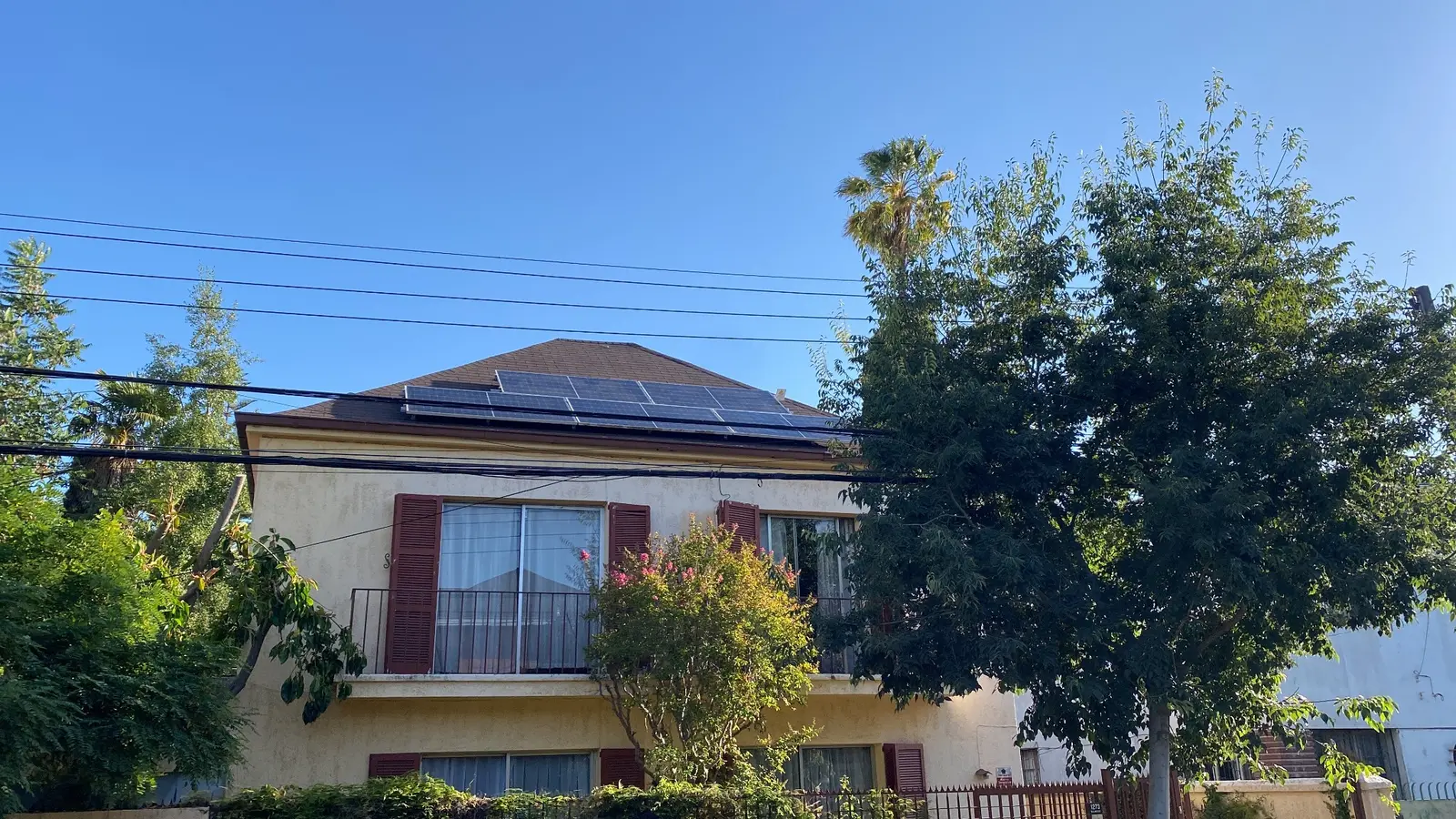 Sistema fotovoltaico on-grid de 5,50 kWp en Providencia